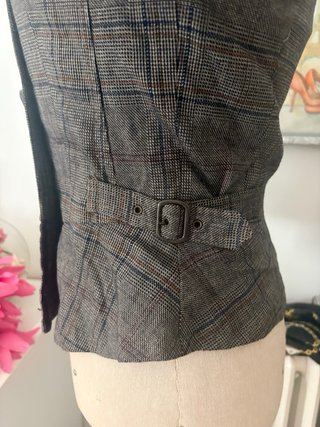 Chaqueta corta cuadros gris