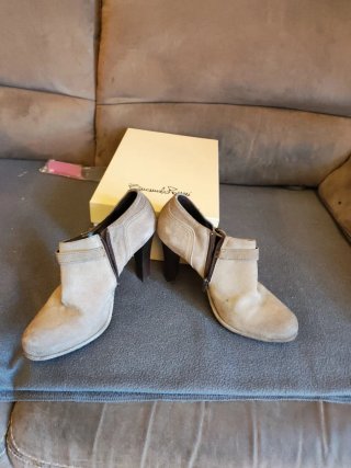 Stivaletti Emanuela Passeri beige/marrone Tg 40