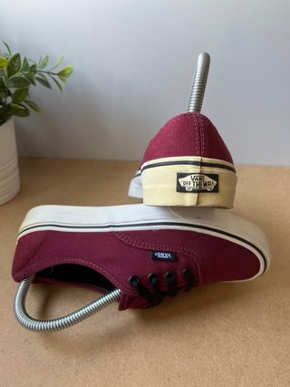 Zapatillas Vans Rojas y Negras Talla 38