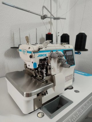 Máquina Remalladora Jack C6