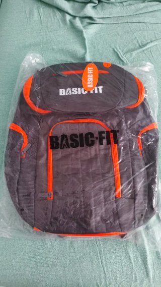 Mochila Basic Fit Gris y Naranja