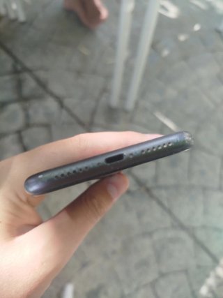 iPhone 11 Apple y con caja y funda