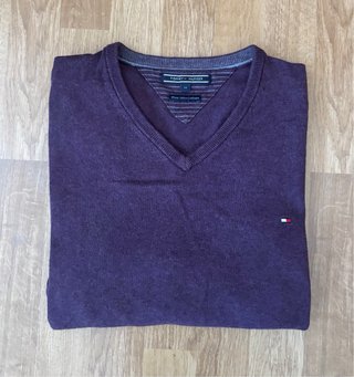 Jersey Tommy Hilfiger Cuello en V Morado