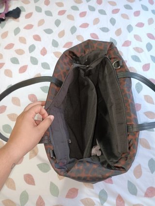 Bolso estampado leopardo Stradivarius