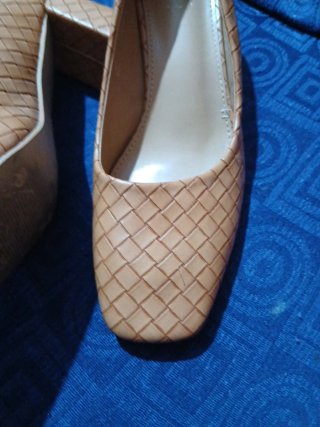 Zapatos de tacón beige/caramelo talla 41
