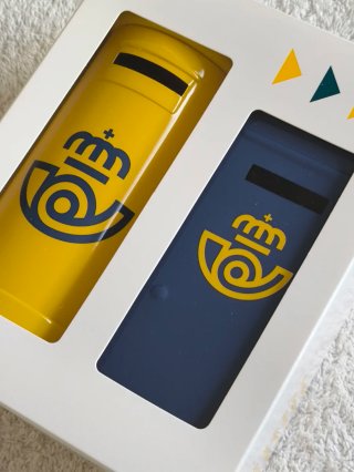 2 HUCHAS BUZÓN CORREOS AMARILLA-AZUL. NUEVAS.