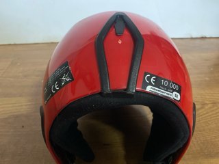 Casco de esquí infantil Cebe rojo