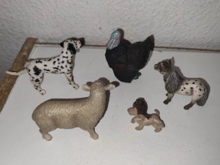 10 ANIMALES GRANJA PVC SCHLEICH + PERRITO REGALO