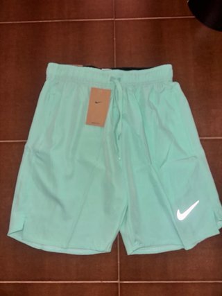 Conjunto Nike Running Verde Talla M