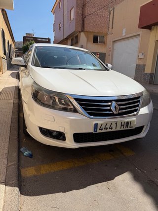 Renault Latitude 2014