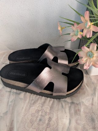 Sandalias Moleca Plata y Negro