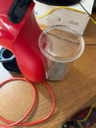 Cafetera Dolce Gusto Roja