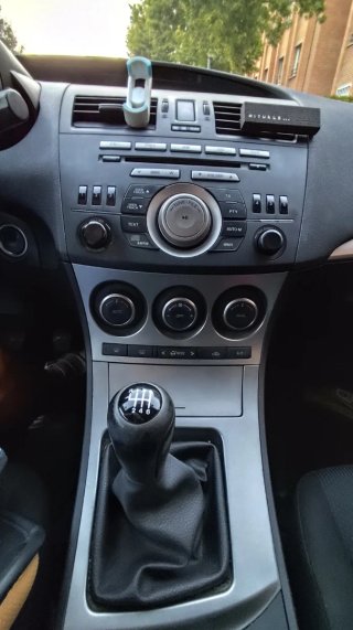 Mazda 3 2011
