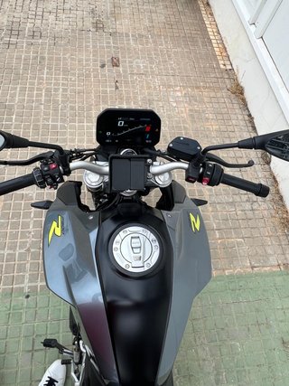 BMW F900R