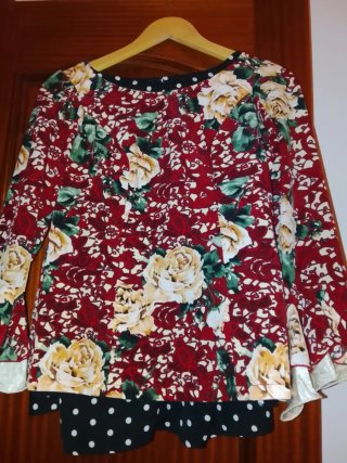 Traje Flamenco Sevillanas Negro Rojo