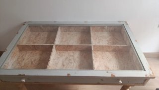 Mesa de centro de madera y cristal