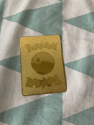 Pack 3 Cartas Pokémon Oro por 15, i cada una por 7
