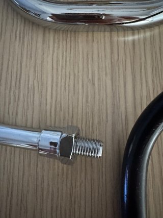 Espejos y Agarraderas Moto Benelli Imperiale.