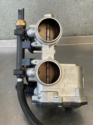 Cuerpo Inyeccion BMW F900R 2025 (11.000)km