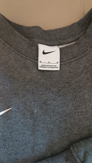 Sudadera Nike cuello redondo forrada borrego