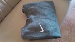 Sudadera Nike cuello redondo forrada borrego
