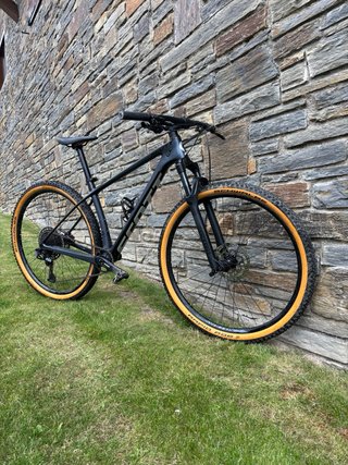 Bicicleta Scott Scale 940