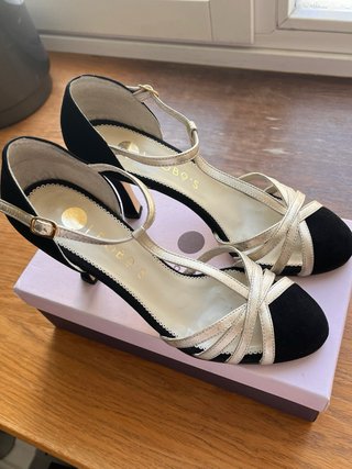 Zapatos de tacón Bobo's Talla 41 Negro/Dorado