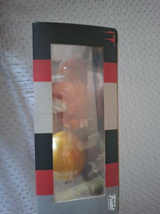Funko Vynl. Pennywise + Georgie IT