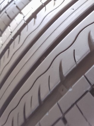 Neumáticos KuMho 235.55.17 94V