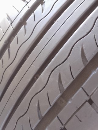 Neumáticos KuMho 235.55.17 94V