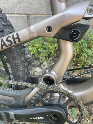 Bicicleta Commencal Clash JR