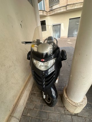 Kymco Grand Dink 125 Scooter Maxi