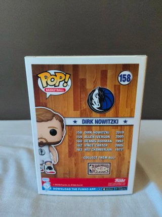 Funko Pop! NBA Dirk Nowitzki #158