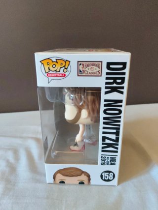 Funko Pop! NBA Dirk Nowitzki #158