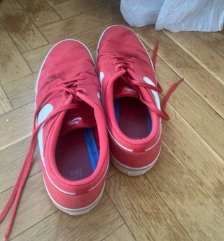 Zapatillas Nike Rojas y Blancas