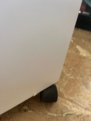 Cajonera MICKE IKEA con ruedas