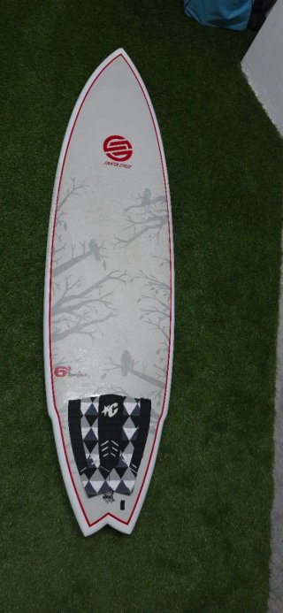 Tabla surf Santa Cruz 6'4 como nueva