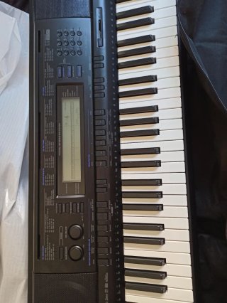 Piano Casio WK-500