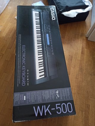 Piano Casio WK-500
