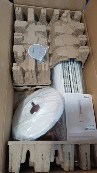 Ventilador Torre Midea con Mando a Distancia
