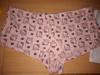 Pantalón corto Hello Kitty Talla L