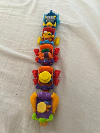 Lote 5 Superthings con coches, precio en la desc.
