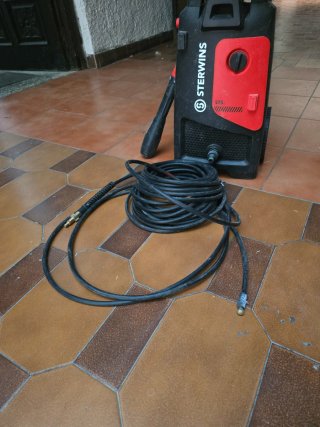 Hidrolavadora Sterwins a Presión