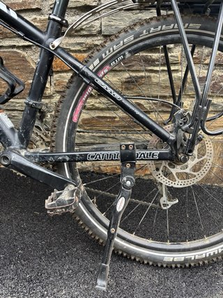 Bicicleta Cannondale Negra