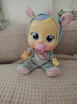 Muñeca Bebé Llorona con Pijama