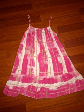 Vestido playero rosa y blanco talla L