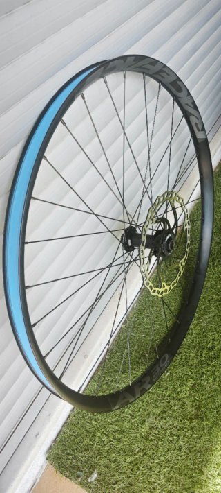 Rueda Delantera Race Face Aeffect R30 29