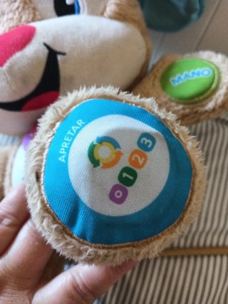Peluche interactivo Fisher Price