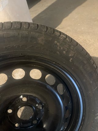 Llanta y Rueda de Repuesto Coche