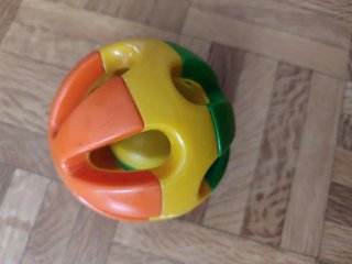 Pelota sensorial para bebés multicolor